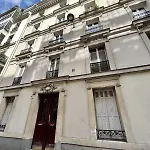 Cosy Bright Apartment Near Epinettes